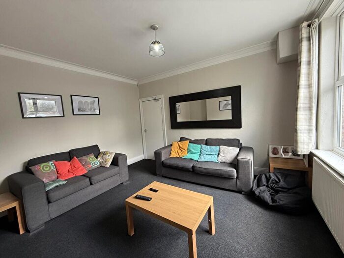 6 Bedroom House To Rent In Fenwick Terrace, Durham, DH1