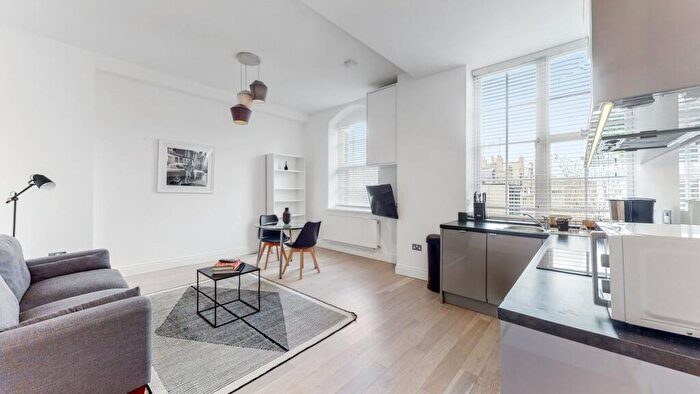 1 Bedroom Apartment To Rent In Anglers Lane, NW5