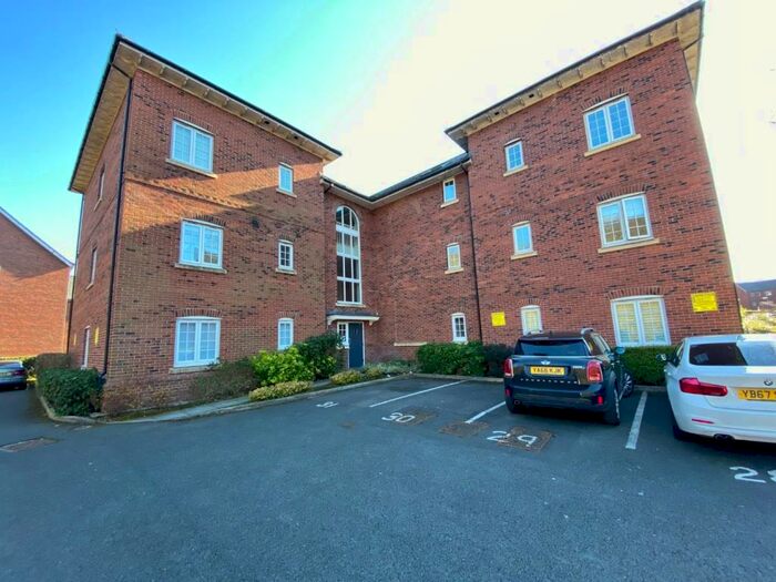 2 Bedroom Apartment To Rent In Lock View, Radcliffe, Manchester, M26
