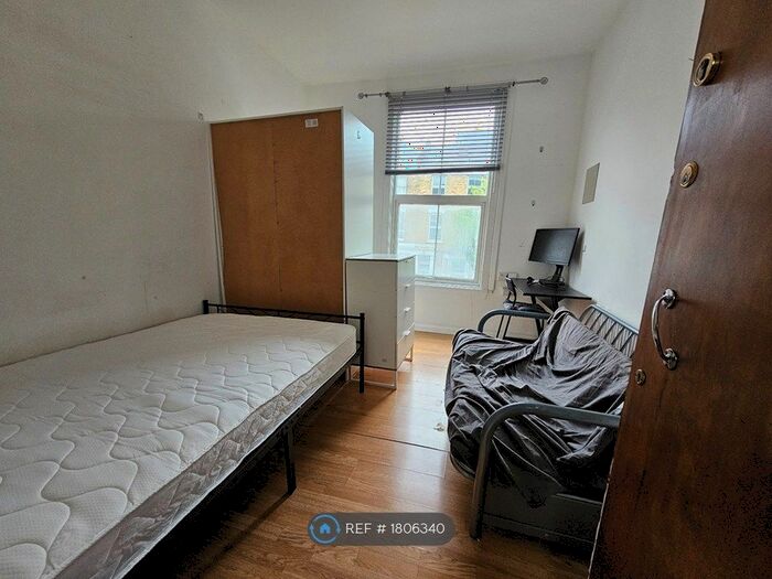 1 Bedroom Property To Rent In Bryantwood Road, London, N7