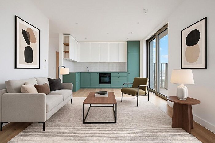 2 Bedroom Flat To Rent In Station Road, Tottenham Hale, N17