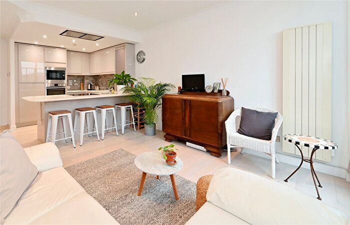 2 Bedroom Flat For Sale In Vanilla Amp; Sesame Court, Curlew Street, London, SE1