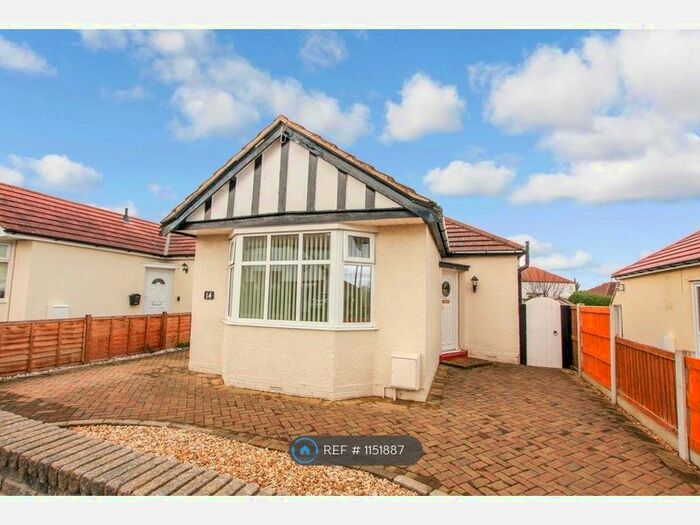 2 Bedroom Bungalow To Rent In Fairview Crescent, Prestatyn, LL19