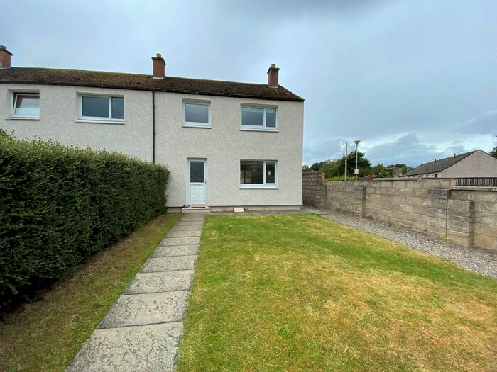 3 Bedroom End Of Terrace House For Sale In Ashton Road, Inverness, IV2