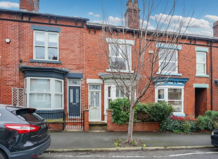 3 Bedroom Terraced House For Sale In Wath Road, Sheffield, S7