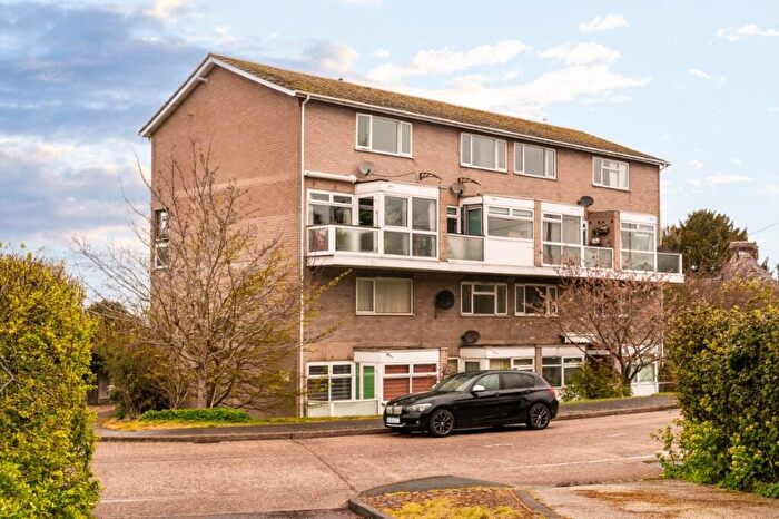 2 Bedroom Maisonette For Sale In Ivy House Road, Whitstable, Kent, CT5