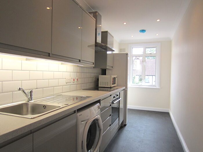 1 Bedroom Flat To Rent In Green Wrythe Lane, Carshalton, SM5