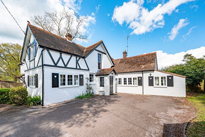4 Bedroom Detached House For Sale In Lambs Green, Horsham, West Sussex, RH12