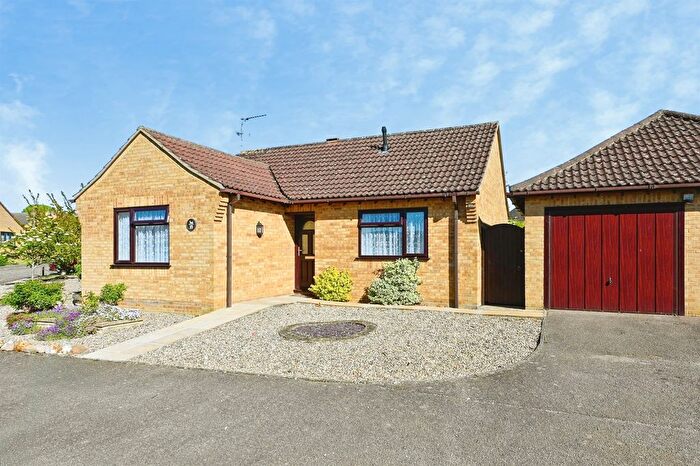 2 Bedroom Detached Bungalow For Sale In Kew Road, Downham Market, PE38