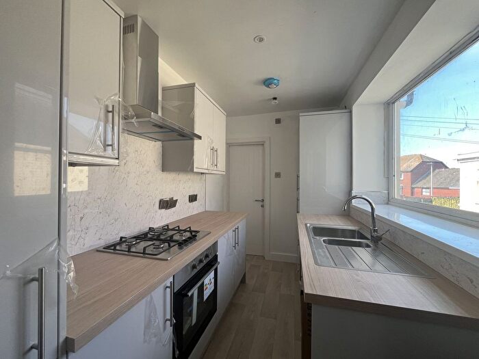 2 Bedroom Flat To Rent In Duke Street, Devonport, Plymouth, PL1