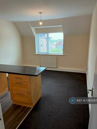 1 Bedroom Flat To Rent In Spring Court, Stapleford, Nottingham, NG9