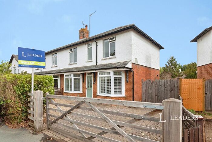 3 Bedroom Semi-Detached House To Rent In Bourtonville, Buckingham, Buckinghamshire, MK18