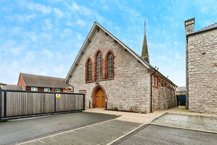 1 Bedroom Flat For Sale In Old Chester Road, Holywell, Flintshire, CH8