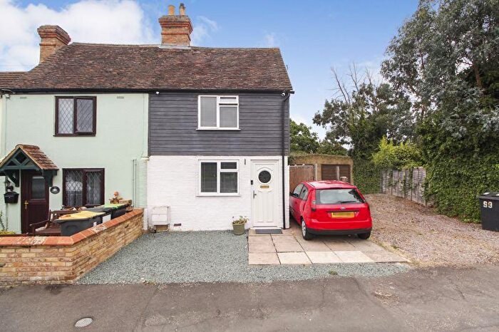 2 Bedroom End Of Terrace House For Sale In High Road, Cotton End, MK45