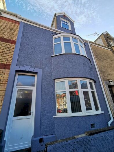 6 Bedroom Property To Rent In St Helens Road, Brynmill, Swansea, SA1