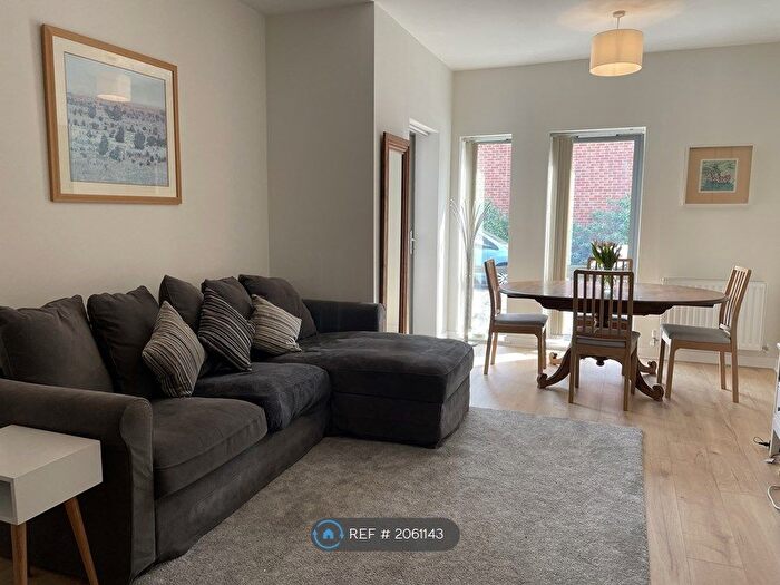 2 Bedroom Flat To Rent In Stillhouse Lane, Bristol, BS3