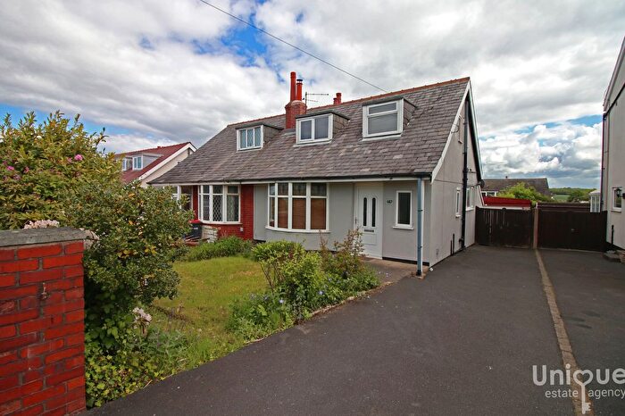 2 Bedroom Bungalow For Sale In Highcross Road, Poulton-Le-Fylde, FY6