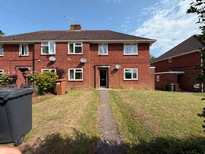 2 Bedroom Ground Maisonette To Rent In Suffolk Road, Andover, SP10