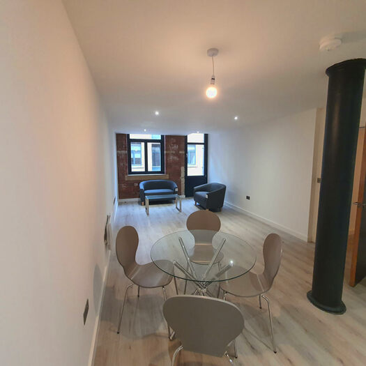 2 Bedroom Apartment To Rent In Conditioning House, Cape Street, Bradford, Yorkshire, BD1