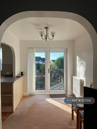 3 Bedroom Semi-Detached House To Rent In Bracken Way, Elland, HX5