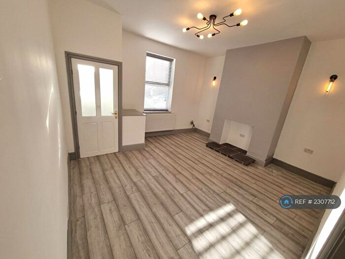 3 Bedroom Terraced House To Rent In Higher Dean Street, Radcliffe, Manchester, M26