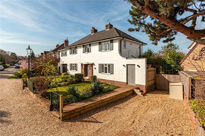 4 Bedroom Detached House For Sale In Cleeve Lawns, Downend, Bristol, BS16
