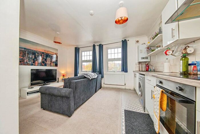 1 Bedroom Flat For Sale In Priory Street, Colchester, Essex, CO1