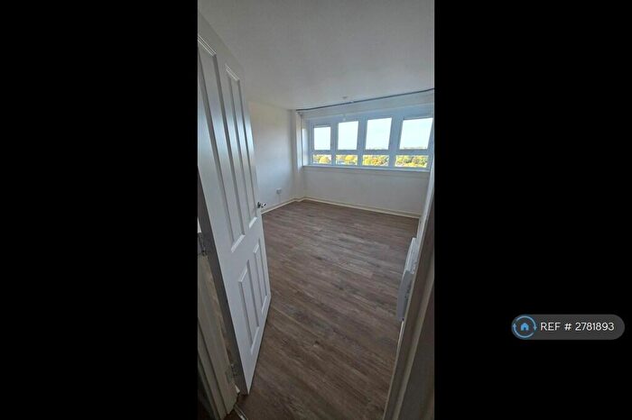 2 Bedroom Flat To Rent In Truro Tower, Birmingham, B16