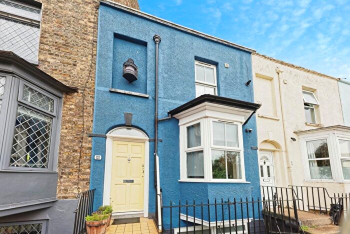 3 Bedroom House For Sale In La Belle Alliance Square, Ramsgate, Kent, CT11