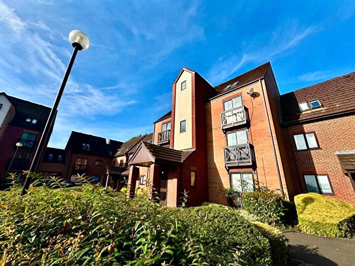 2 Bedroom Flat To Rent In Peter James Court, Stafford, ST16