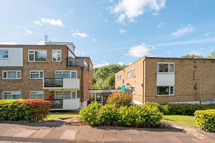 2 Bedroom Flat To Rent In Sunrise View, Mill Hill, London, NW7