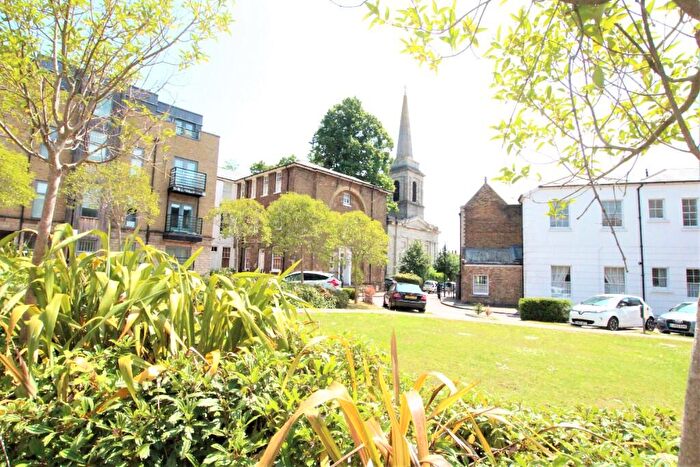 1 Bedroom Apartment To Rent In Church Street, Maidstone, Kent, ME14