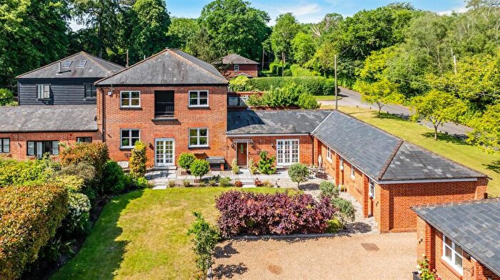 5 Bedroom House For Sale In Hogscross Lane, Chipstead, Coulsdon, CR5