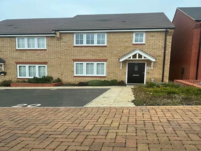 2 Bedroom End Of Terrace House To Rent In Buxton Way, Boughton, Northampton, NN2
