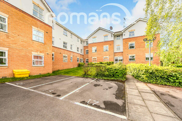 2 Bedroom Apartment To Rent In Elm Park, Reading, RG30