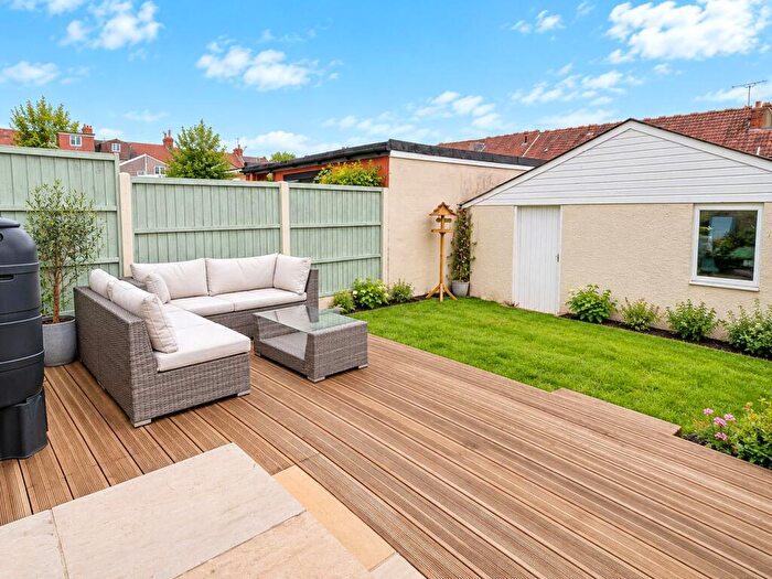 2 Bedroom Apartment To Rent In Grove Park Road, Brislington, BS4