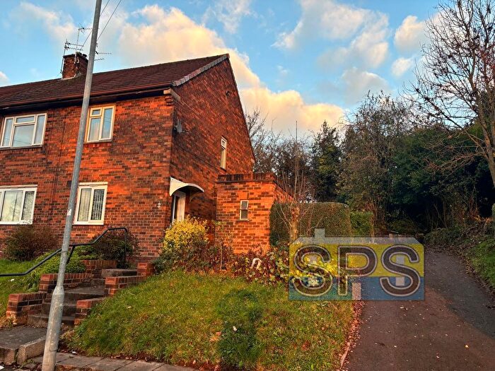 2 Bedroom Flat To Rent In Wain Drive, Stoke-On-Trent, ST4
