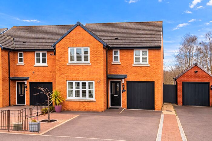 4 Bedroom Detached House For Sale In Centurion Way, Burton Latimer, NN15