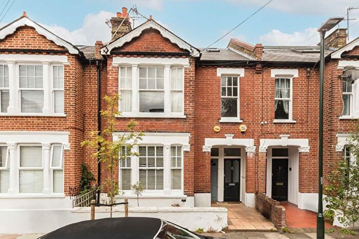 1 Bedroom Flat To Rent In Lyric Road, London, SW13