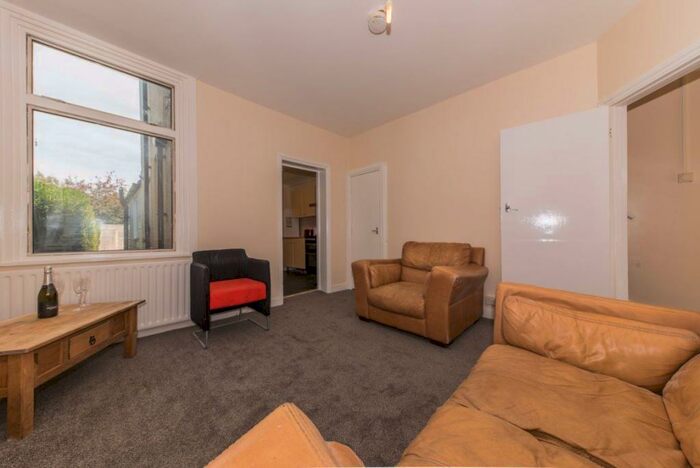 1 Bedroom House To Rent In North Holmes Road, Canterbury, CT1