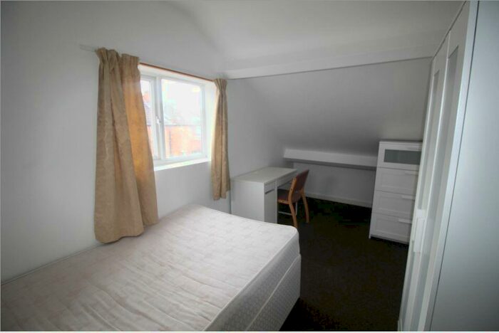 6 Bedroom Flat To Rent In A Warwick Street, Leamington Spa, CV32