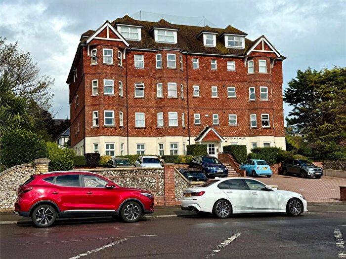 2 Bedroom Apartment For Sale In Upperton Road, Eastbourne, East Sussex, BN21
