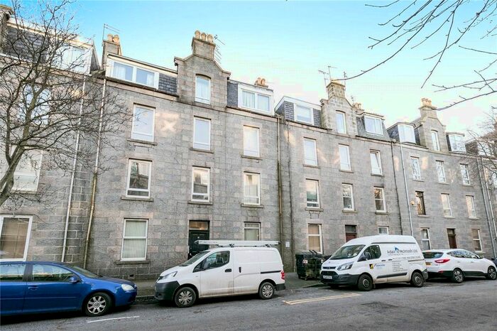2 Bedroom Flat To Rent In F Northfield Place, Second Floor Right, Aberdeen, AB25