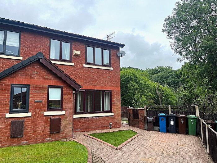 3 Bedroom Semi-Detached House To Rent In Moors View, Ramsbottom, Bury, BL0