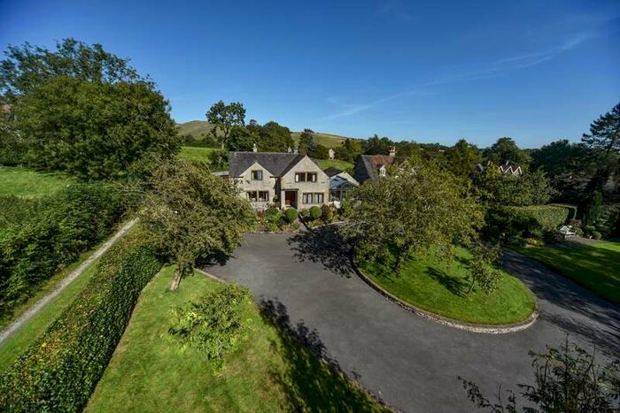 5 Bedroom Detached House For Sale In Glebe Lane, Thorpe, DE6