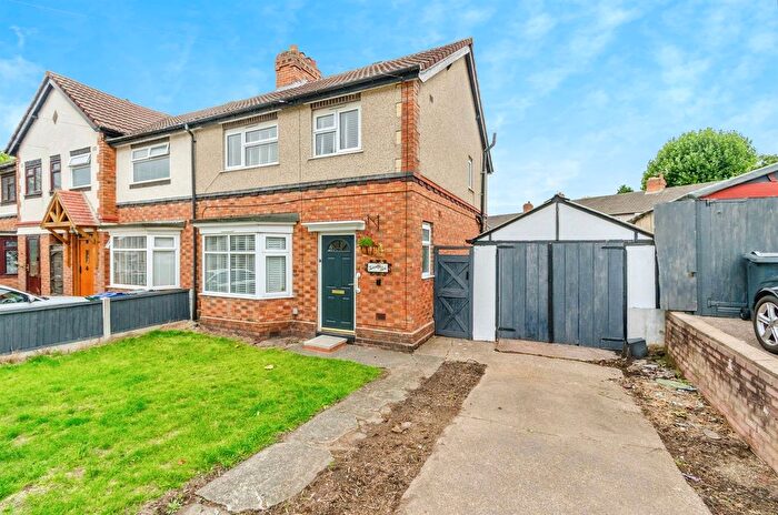 3 Bedroom End Terrace House For Sale In Churchfields Road, Wednesbury, WS10