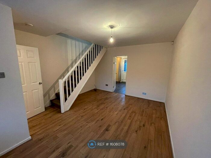 2 Bedroom End Of Terrace House To Rent In Dominic Close, Manchester, M23