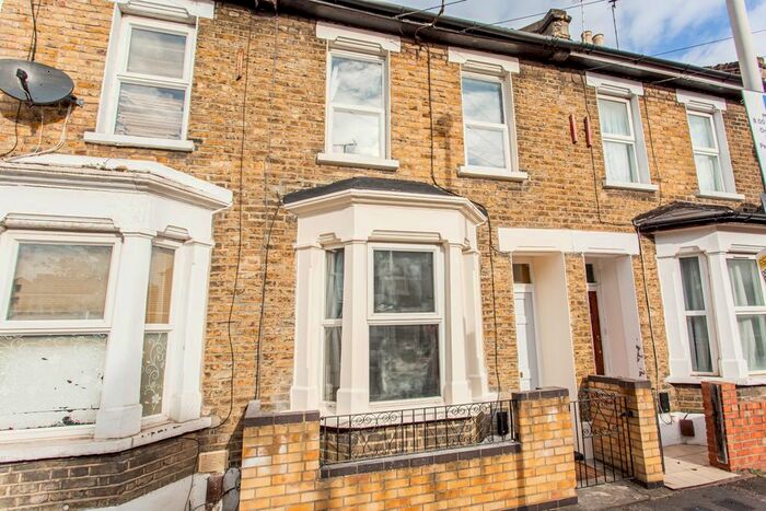 2 Bedroom Terraced House To Rent In Worland Road, London, E15