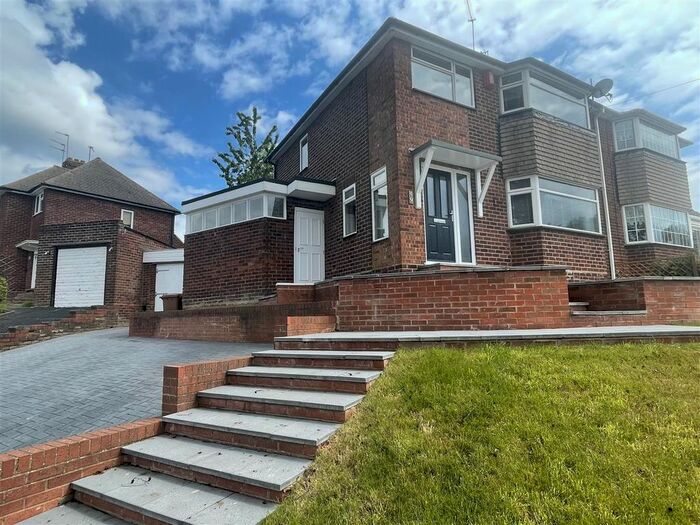 3 Bedroom Semi-Detached House To Rent In Pomeroy Road, Pheasey Great Barr, Great Barr, Birmingham, B43