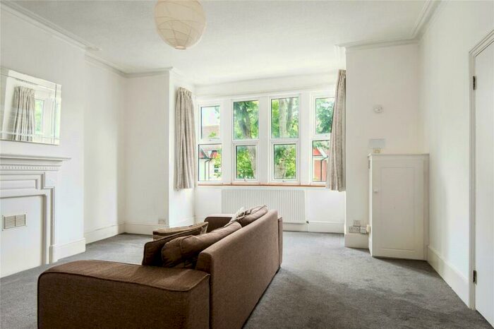 1 Bedroom Flat To Rent In Blenheim Gardens, Willesden Green, NW2
